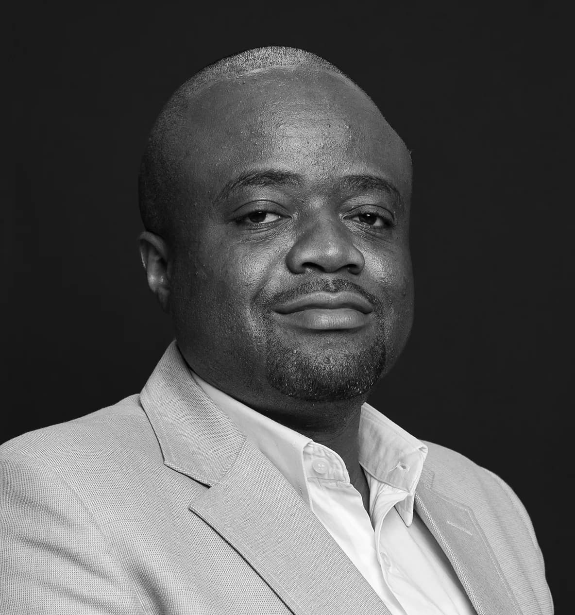 Fanon BABADI MUAMBA — Spécialiste en Développement Social